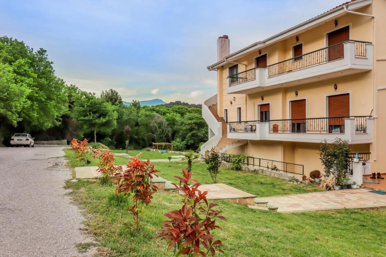 Villa Acropolis Serres Next To Center Bagian luar foto