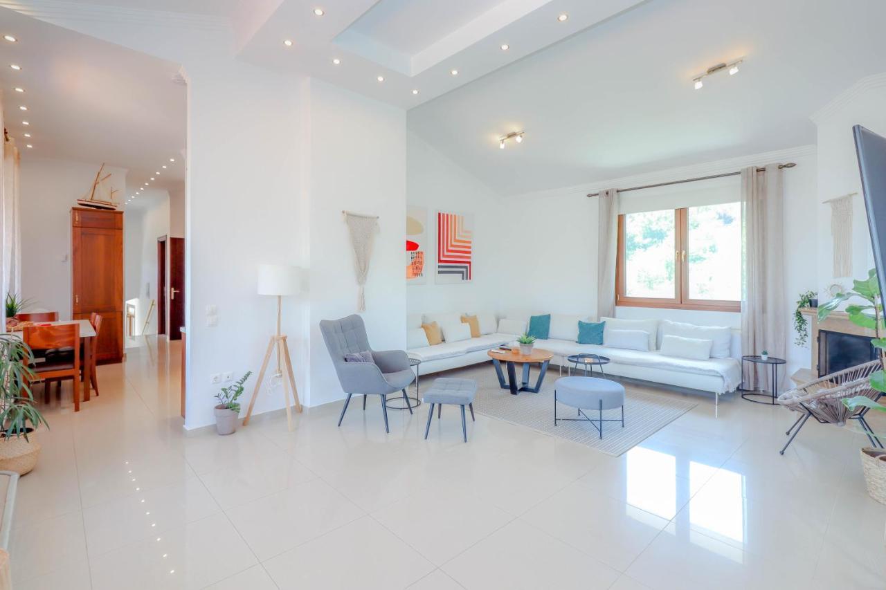 Villa Acropolis Serres Next To Center Bagian luar foto